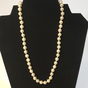 Vintage Pearl Necklace